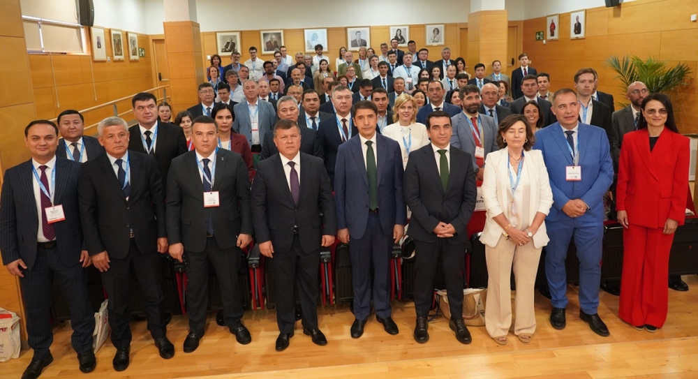 Erasmus+ dasturining O‘zbekiston–Ispaniya oliy ta’lim hamkorligini rivojlantirishdagi o‘rni Madriddagi forumda muhokama qilindi